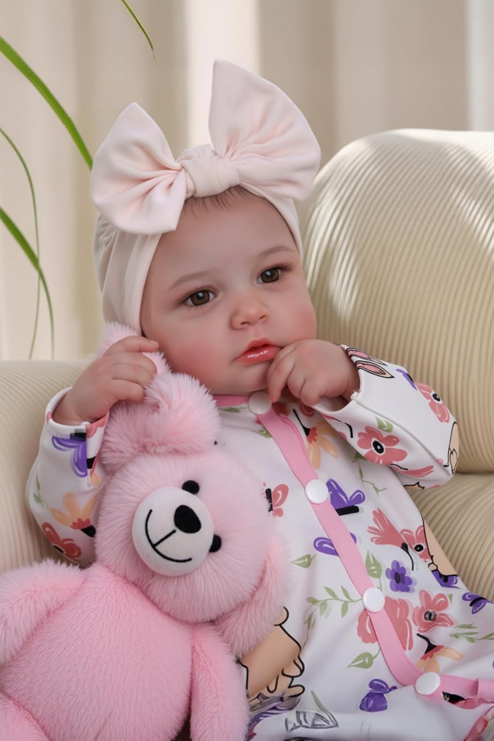 Reborn Baby Dolls - 20-inch Cute Soft Vinyl Realistic Baby Doll Real Life Baby Dolls with Complete Accessories Perfect for Cuddling, Playtime, and Gift Giving